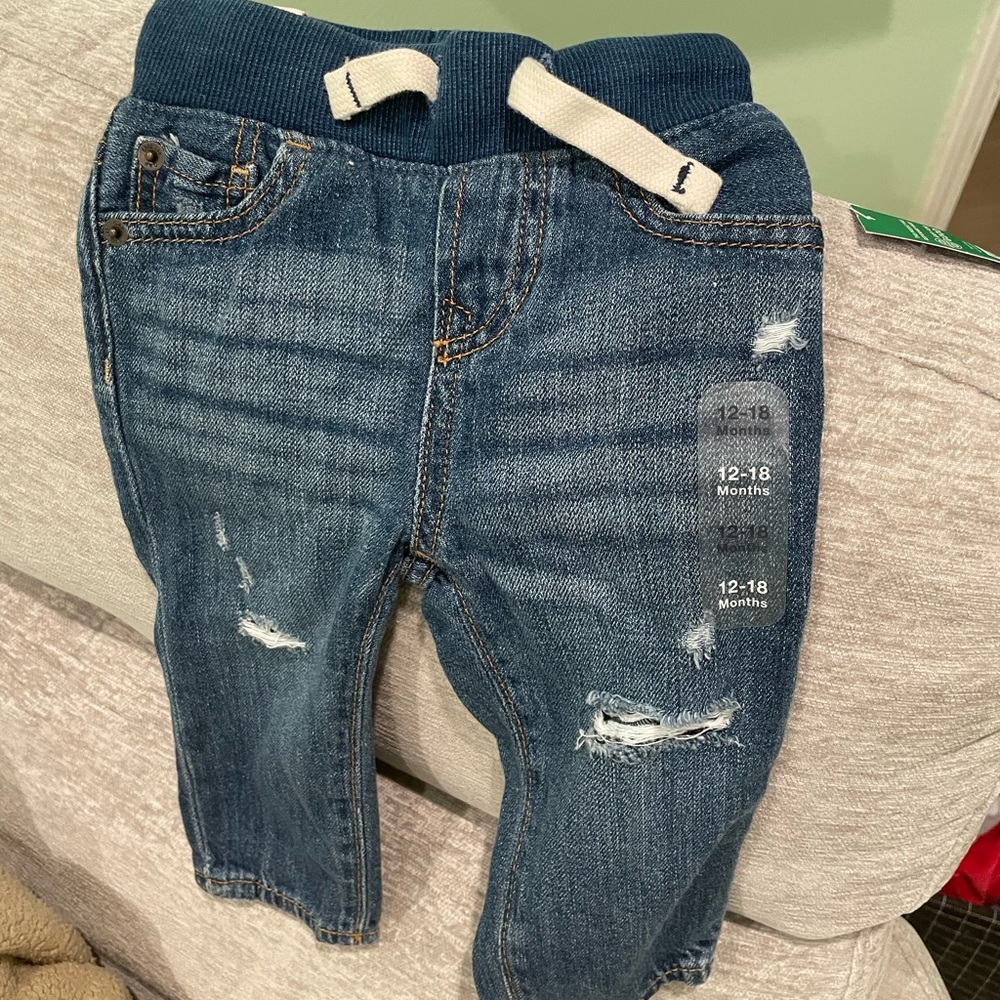 Baby gap ripped ripped jeans 12-18 months.